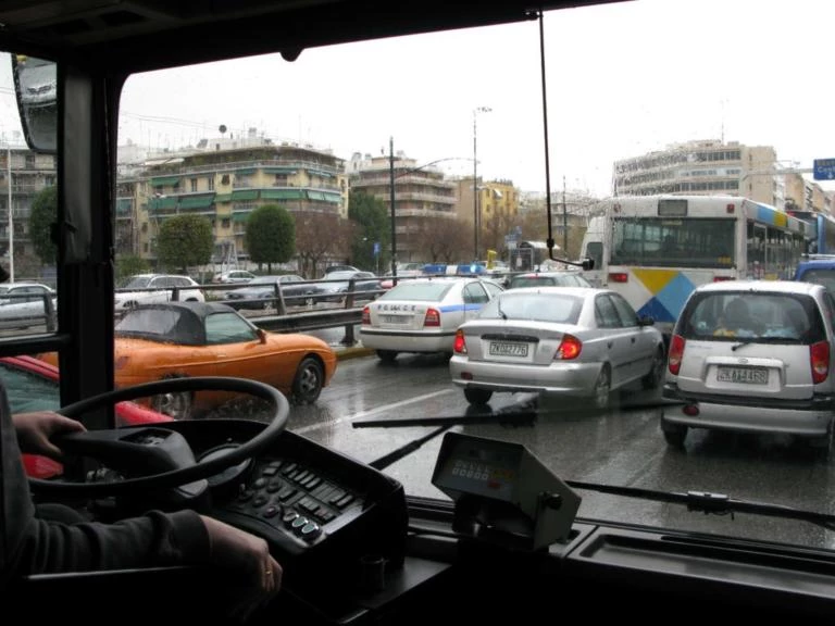 Θεσσαλονίκη: Κόλαση σε λεωφορείο – Διακόπηκε το δρομολόγιο μετά τις σκηνές πρωτοφανούς αγριότητας